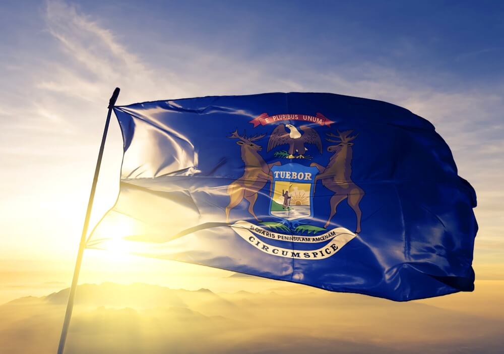 how to get a cpl in michigan